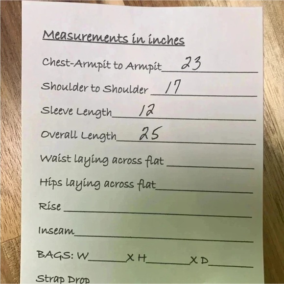 Chico's Blue and White Geometric Top size large - Picture 8 of 8